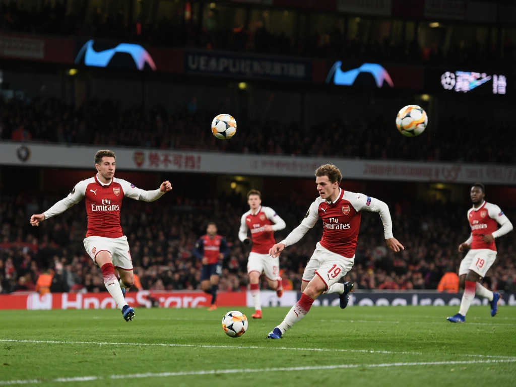 与此同时 与此同时